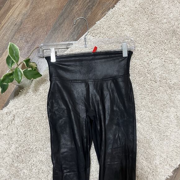 Spanx Metallic Black Faux Leather High Waisted Versatile Edgy Slimming Leggings - Picture 3 of 7